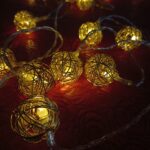 20 Led Golden Ball Metal Fairy Light 7 Feet Hight