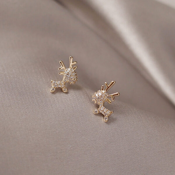 1pair Deer Shaped Stud Earrings