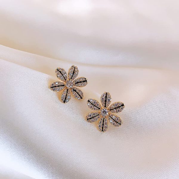 Modern Sunflower Stud Earrings