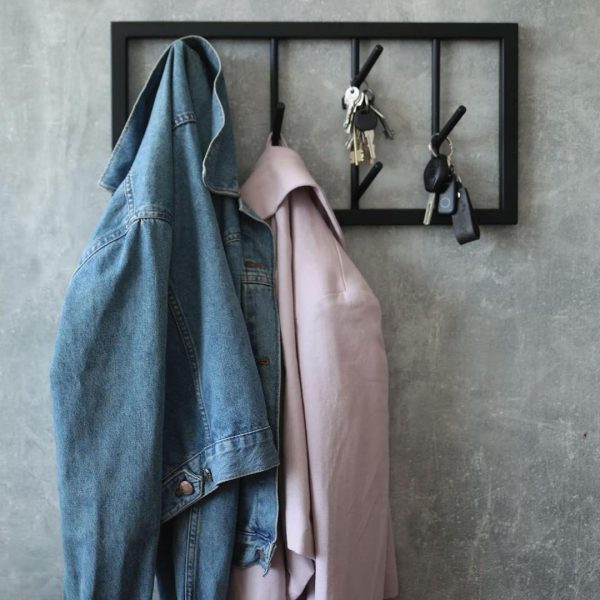 Wall Mounted Clothes Hanger