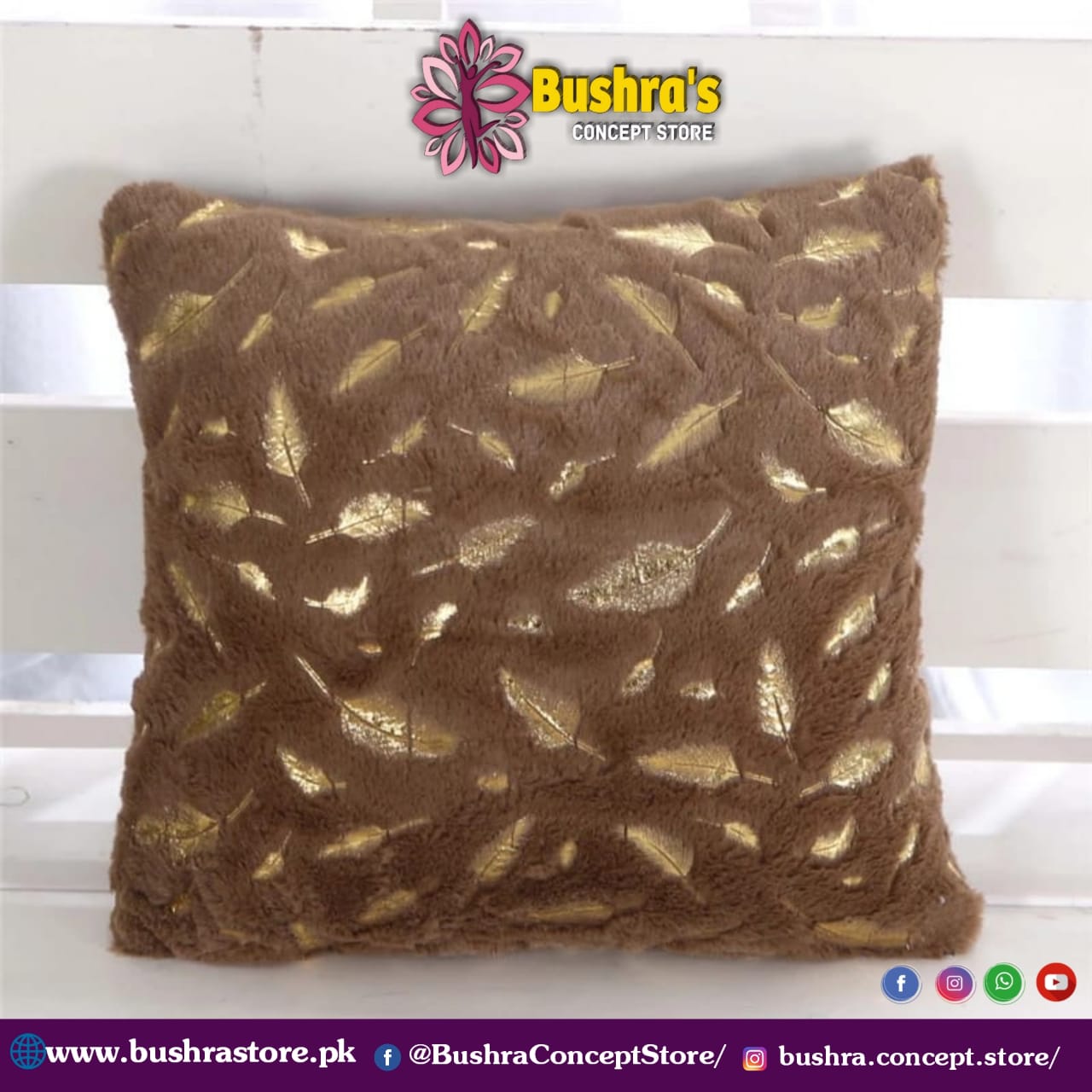 Gold 2024 leaf cushion