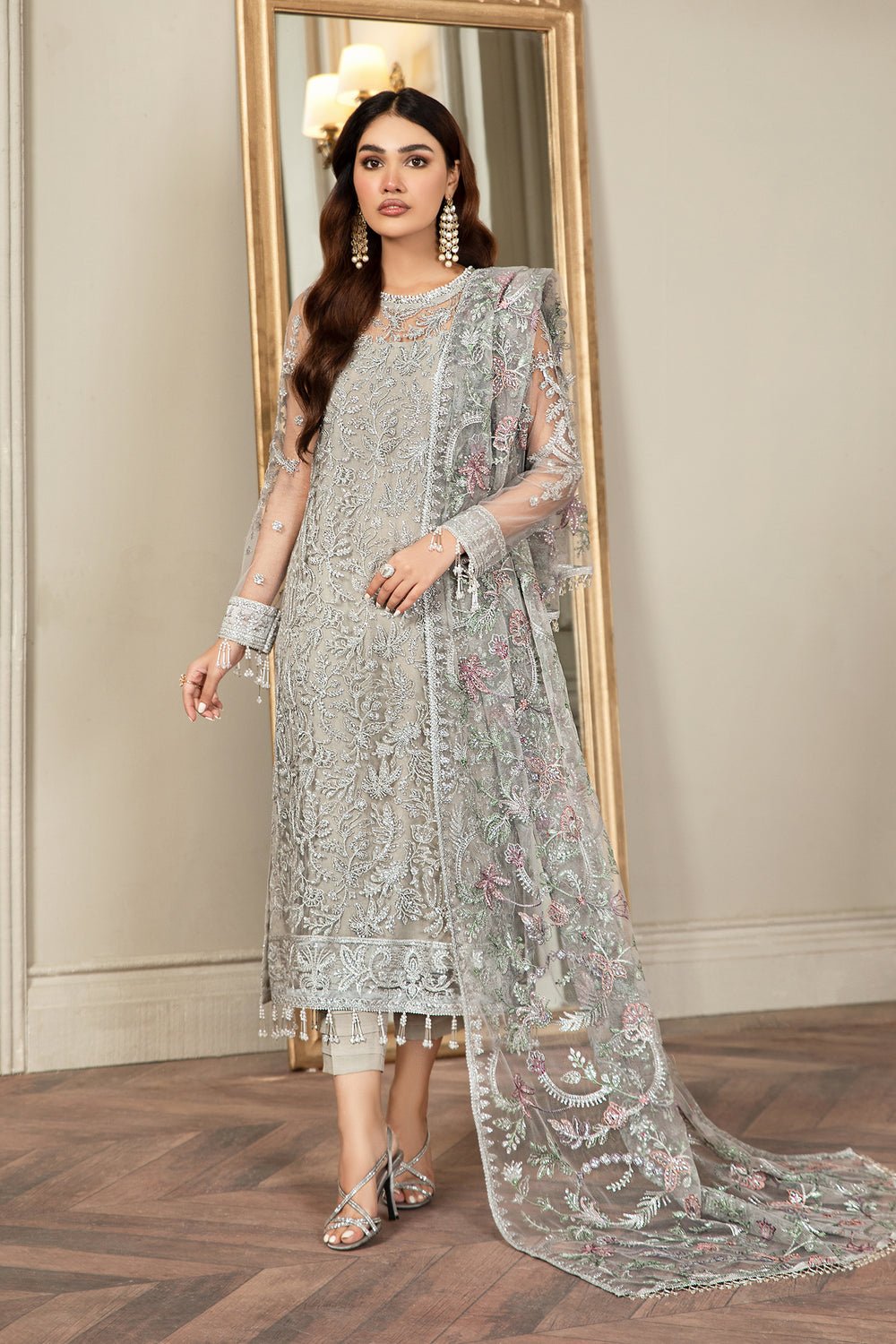 Elegant Luxury Work Unstitched Wedding Partywear Gray Dress Nikha Walima Engagement Mehndi Mayon Dress