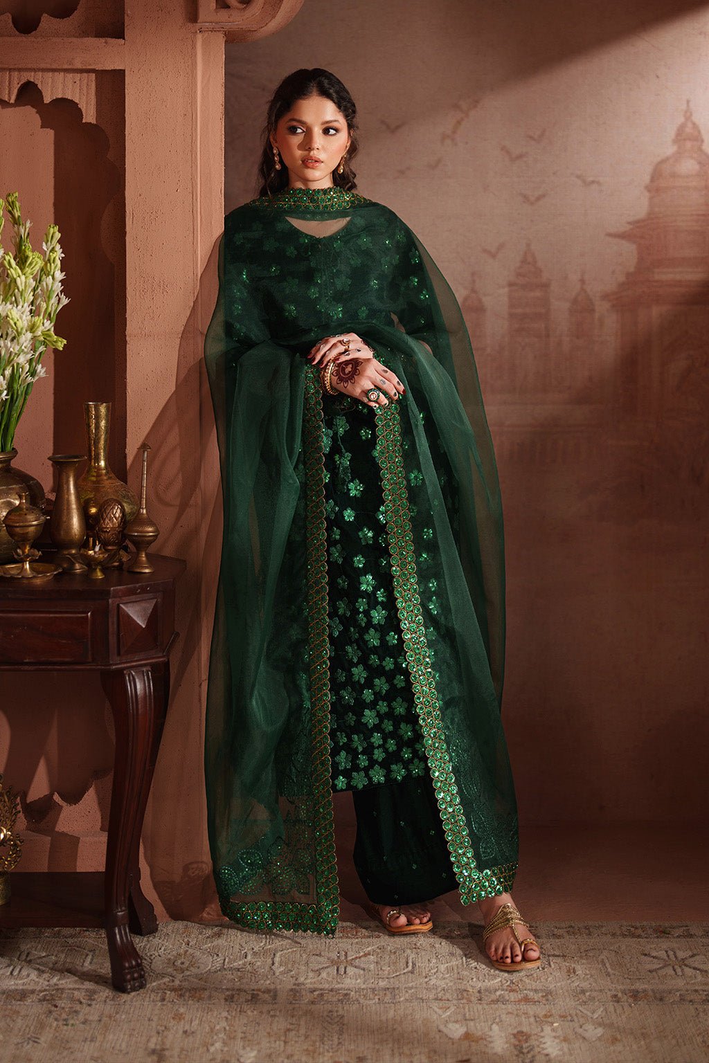 Velvet Elegant Luxury Work Unstitched Wedding Partywear Winter Green Dress Nikha Walima Engagement Mehndi Mayon Dress
